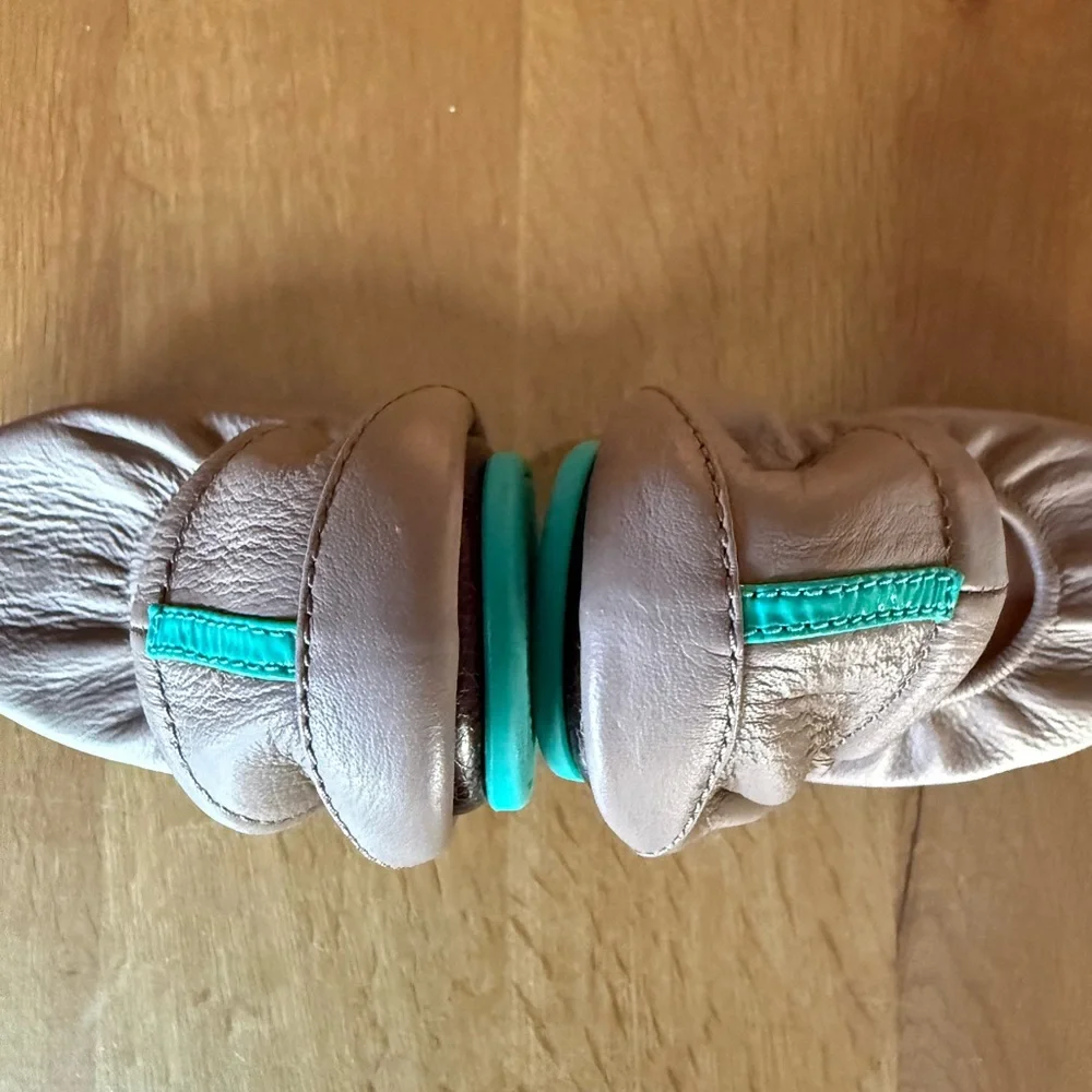 NWOT~Tieks Foldable Ballet Flats - Picture 2 of 6